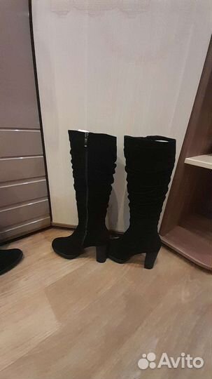 Зимние женские сапоги 38