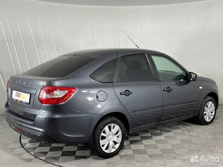 LADA Granta 1.6 МТ, 2021, 131 000 км