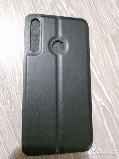 Новый чехол-книжка. honor 9c