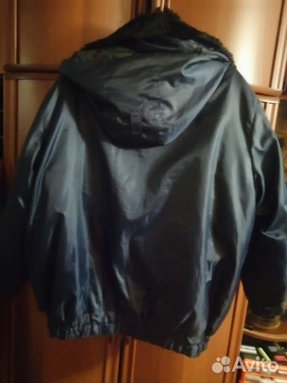 Демисезонный костюм новый