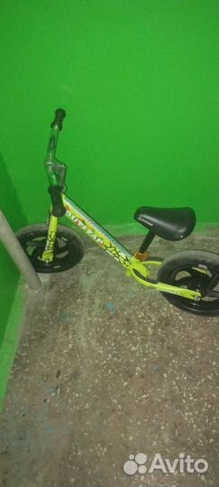 Беговел детский бу