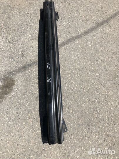 Задний Усилитель Бампера Фольксваген пассат Б6