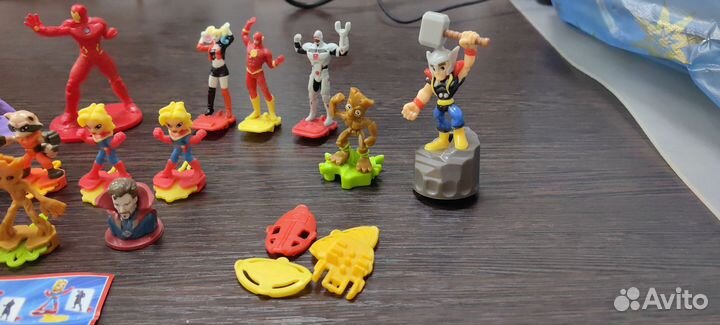 Игрушки Киндер сюрприз, Kinder, DC, marvel