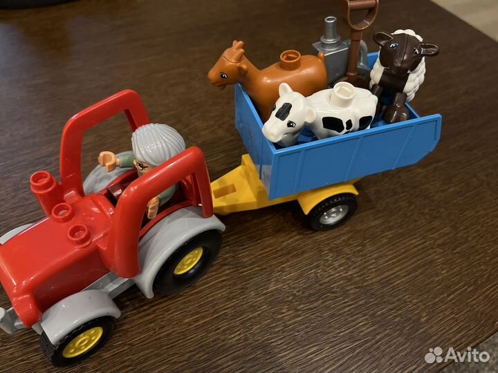 Трактор фермер и животные в загончике набор lego