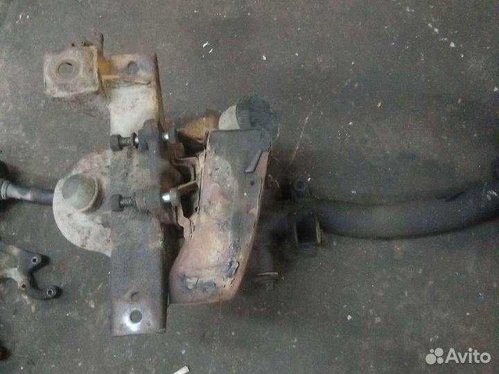 Балка подмоторная Нива Шевроле рест