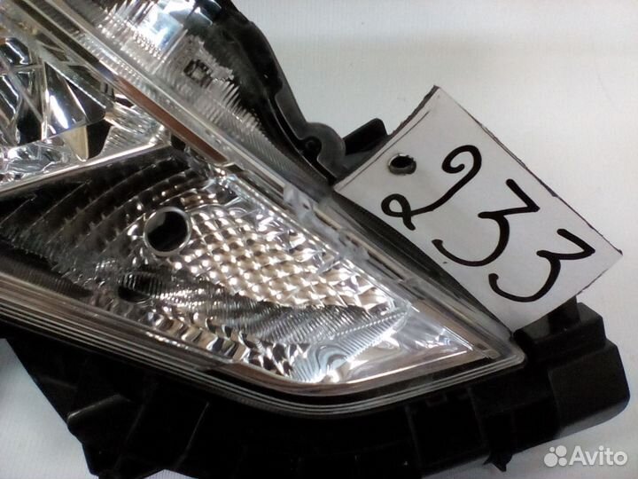 Toyota Land Cruiser Prado 150 фара правая передняя