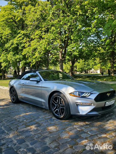 Аренда прокат кабриолета Ford Mustang 2023