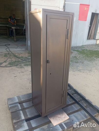 Оружейный сейф