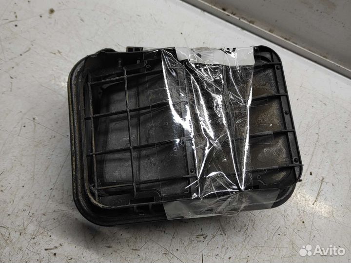 Клапан вентиляции багажника Hyundai Elantra III