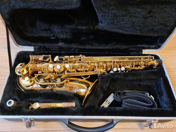 Саксофон Альт Prelude by Selmer (USA) AS 700