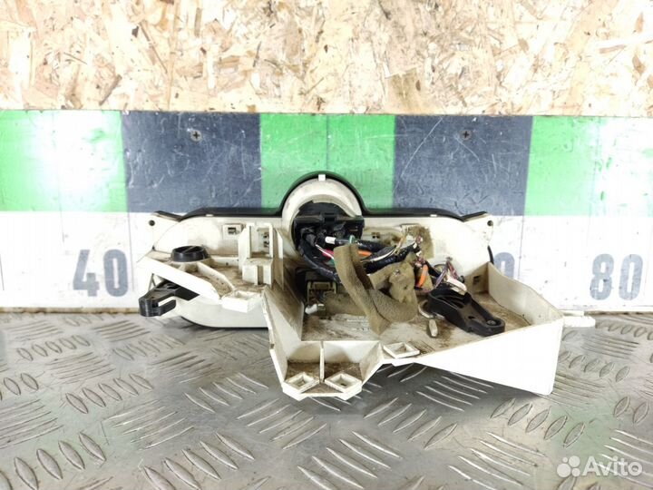 Блок управления отопителя климатической установки