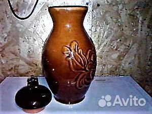 Графин с крышкой