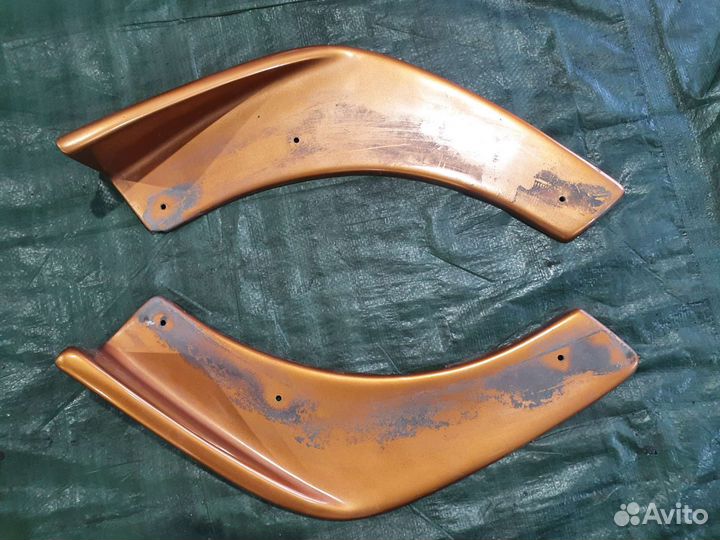 Плавники переднего бампера универсальные