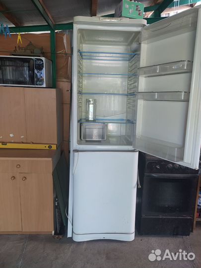 Холодильник на запчасти