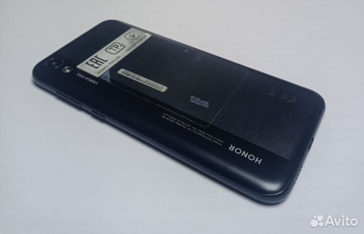 Honor 8S 2/32Gb