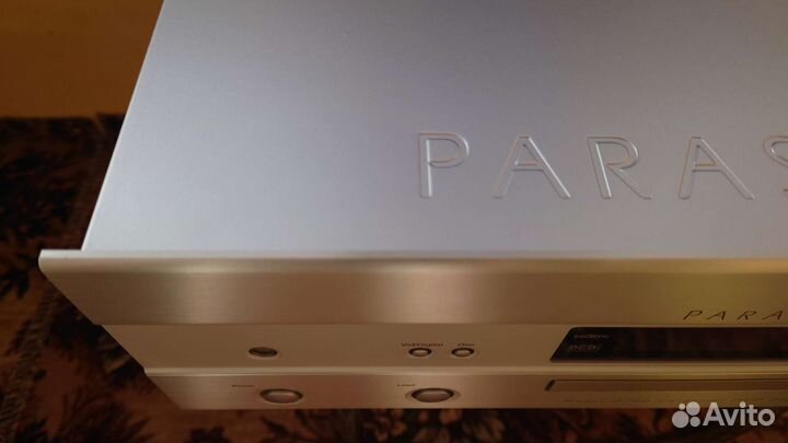 Parasound D200 Silver