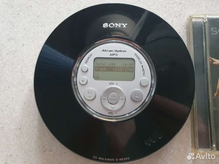 CD плеер Sony walkman D-NE320