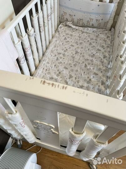 Детская кроватка