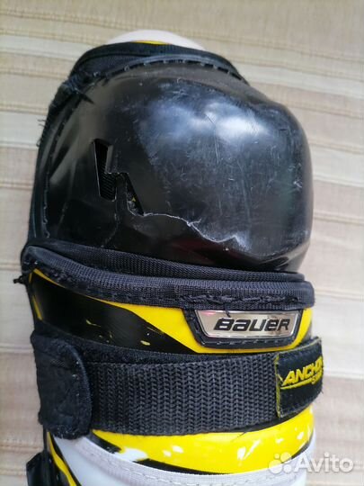 Хоккейные наколенники детские