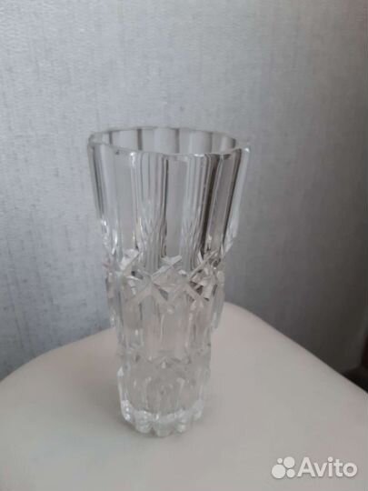 Ваза хрустальная