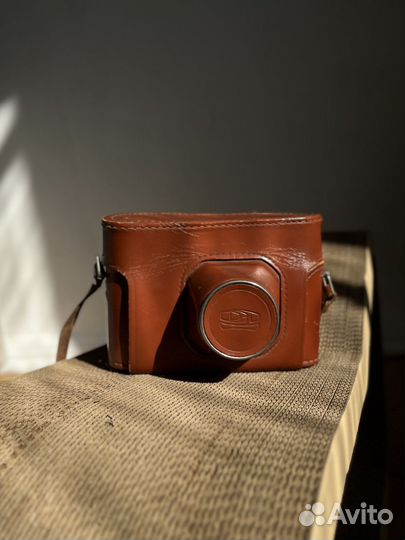Плёночный фотоаппарат фэд 5 с чехлом