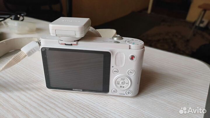 Фотоаппарат Samsung NX1100