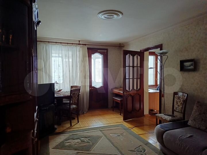 4-к. квартира, 83,3 м², 1/10 эт.