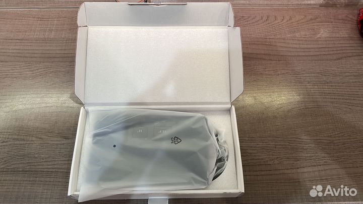 Магнитная подставка для iPad Pro