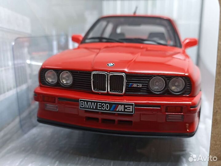 BMW M3 E30 1986 1:18 Solido