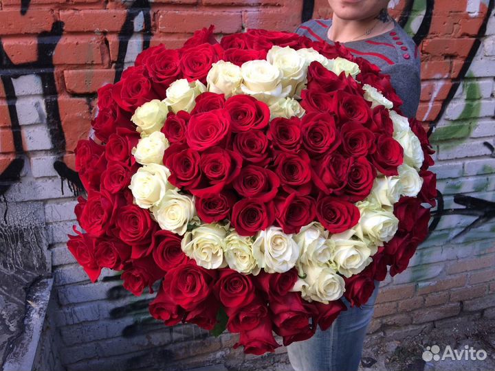 Сердце из 101 розы (60 см)