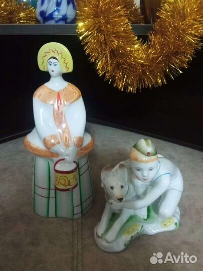Статуэтка фарфор