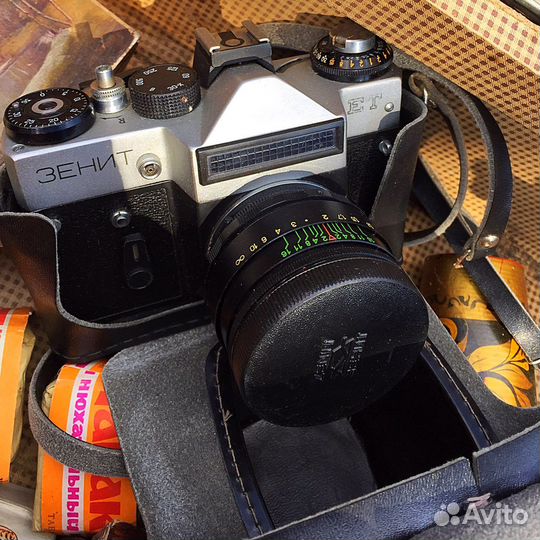 Фотоаппарат Зенит ет резак бачок валики ванночки