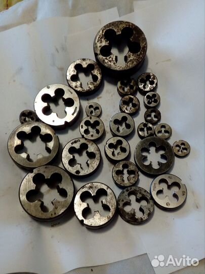 Метчики и плашки СССР