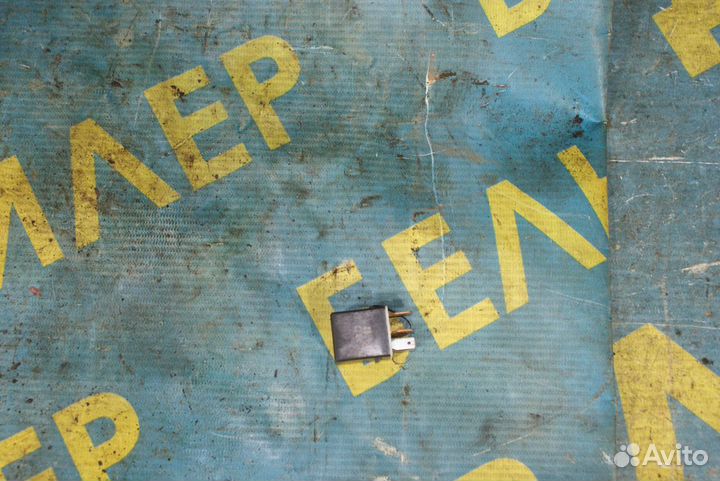 Реле света Toyota Celica T230