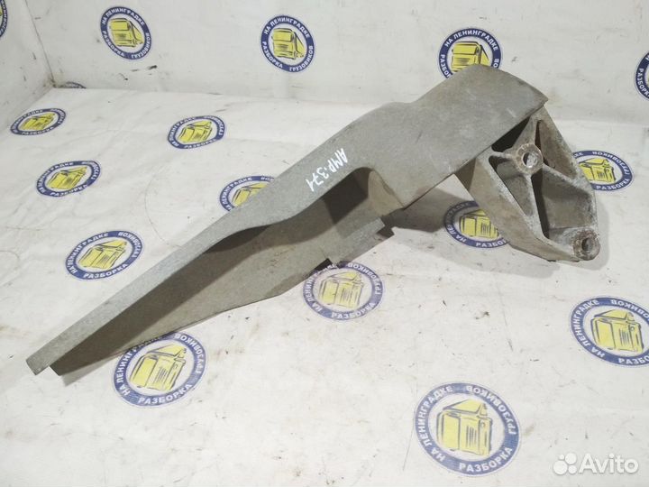 Кронштейн бампера левый 9436660478 mercedes, actro