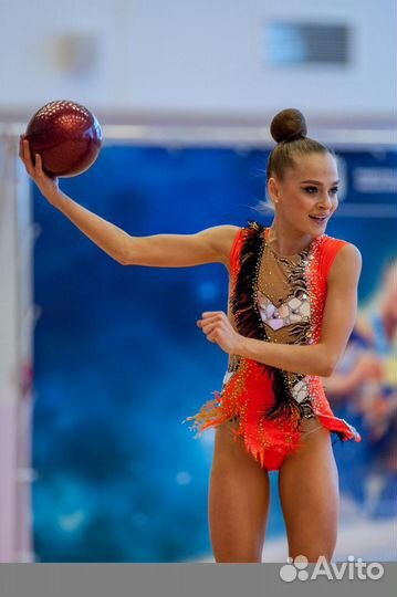 Купальник для художественной гимнастики