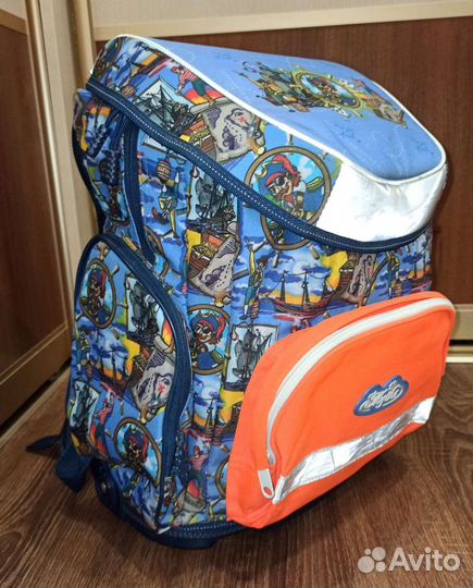 Рюкзак школьный ортопедический. Школьная сумка