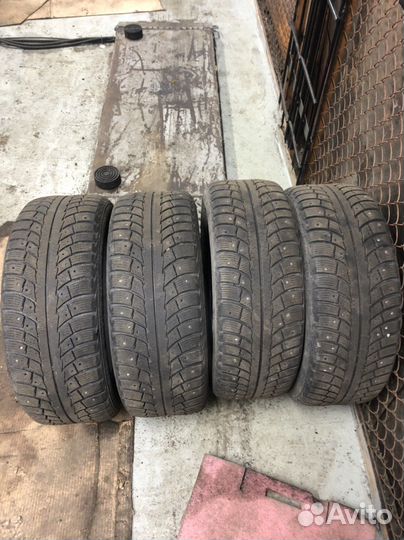 Gislaved Nord Frost 5 205/55 R16