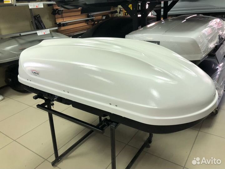 Автобокс багажник на крышу Toyota Rav 4