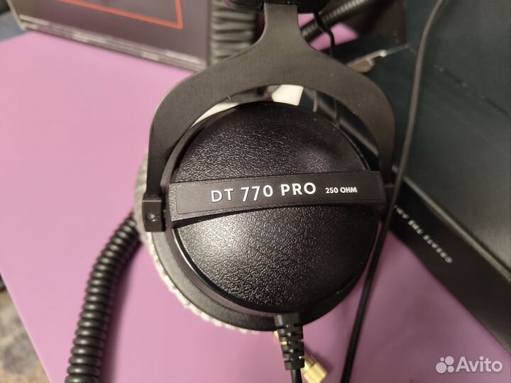 Beyerdynamic dt 770 pro 250 ohm
