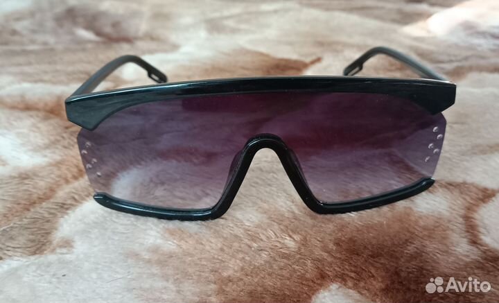 Солнцезащитные очки женские