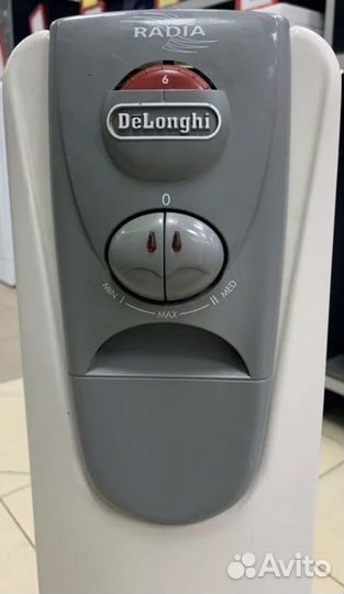 Итальянский обогреватель DeLonghi KR 730715