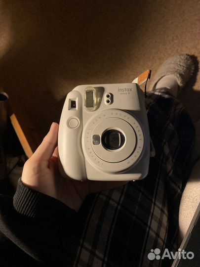 Фотоаппарат мгновенной печати instax mini 9