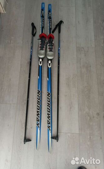 Беговые лыжи