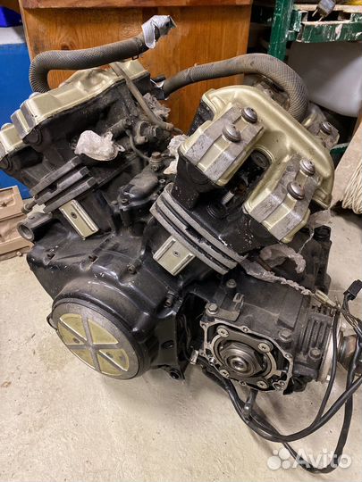 Двигатель Yamaha V-Max 1200 в разборе