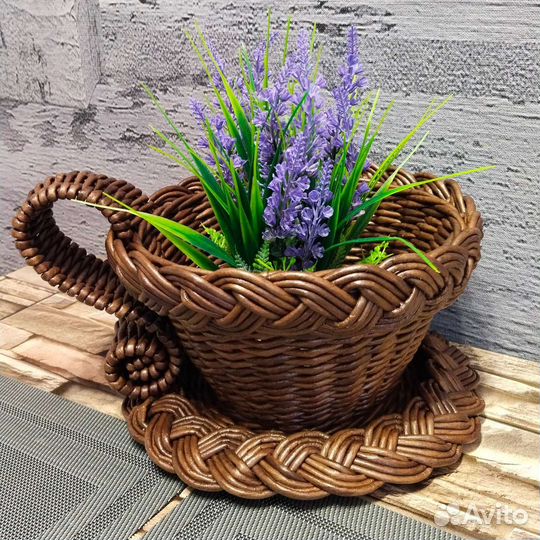 Корзина плетеная:конфетница