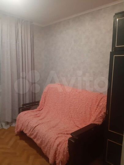 Комната 12 м² в 4-к., 1/5 эт.