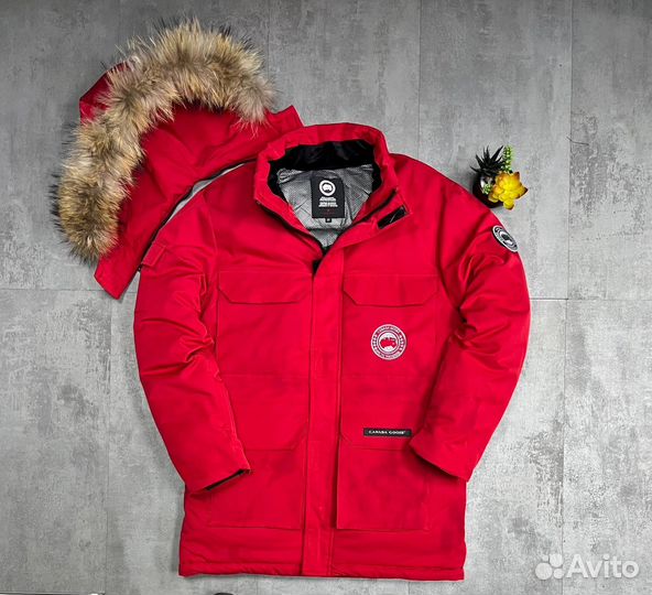 Зимняя куртка Canada goose