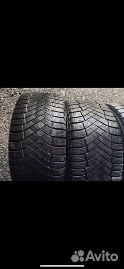 Pirelli P Zero 225/45 R18