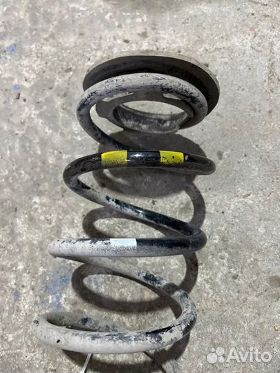 Пружина задняя Hyundai Solaris RB G4FC 2011